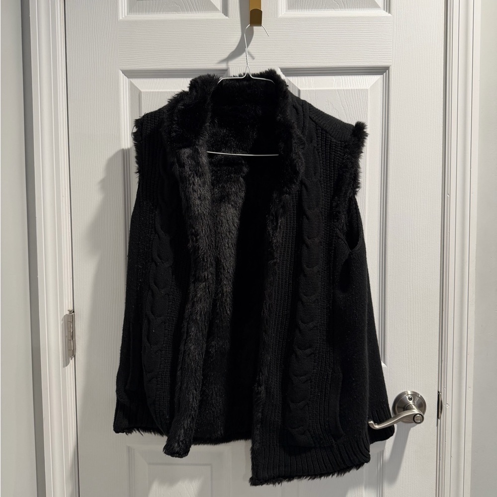 Black Cable Knit Women's Sweater Vest